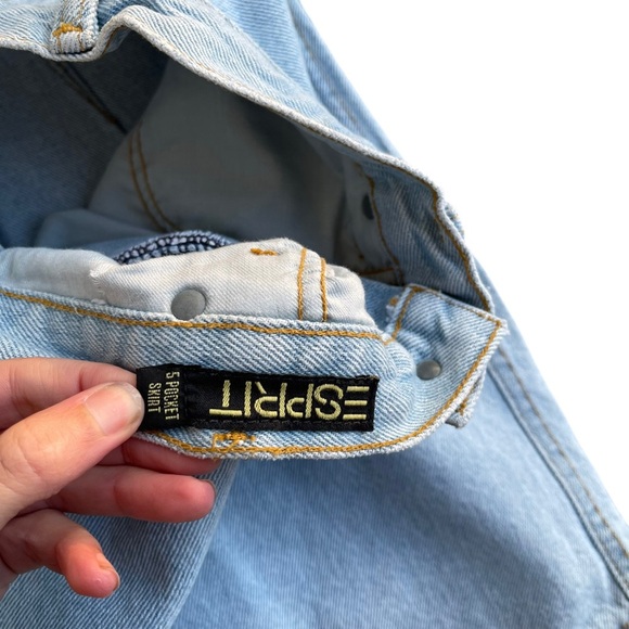 Vintage ESprit Women’s 5 Pocket Light Wash High Waisted Denim Skirt - Picture 4 of 6